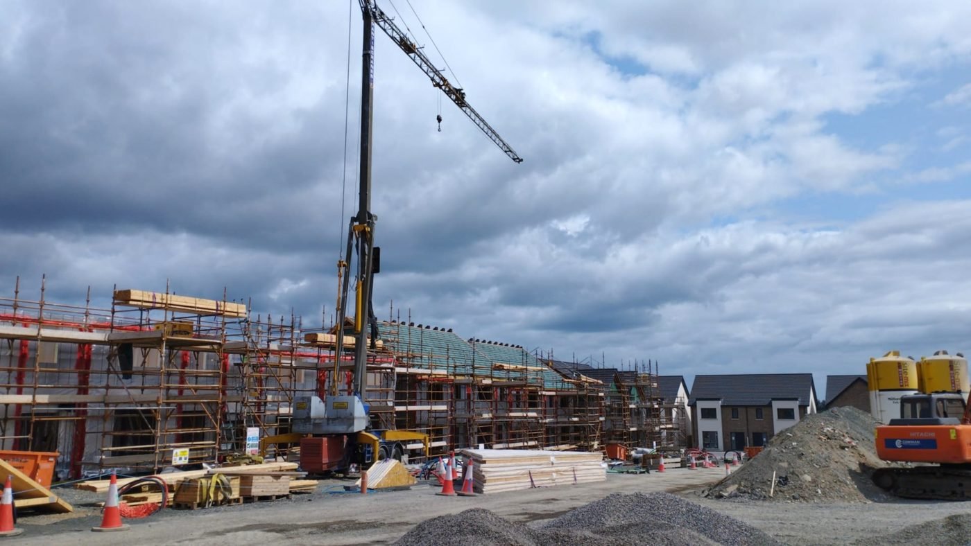 Oakforce timber frame team on site