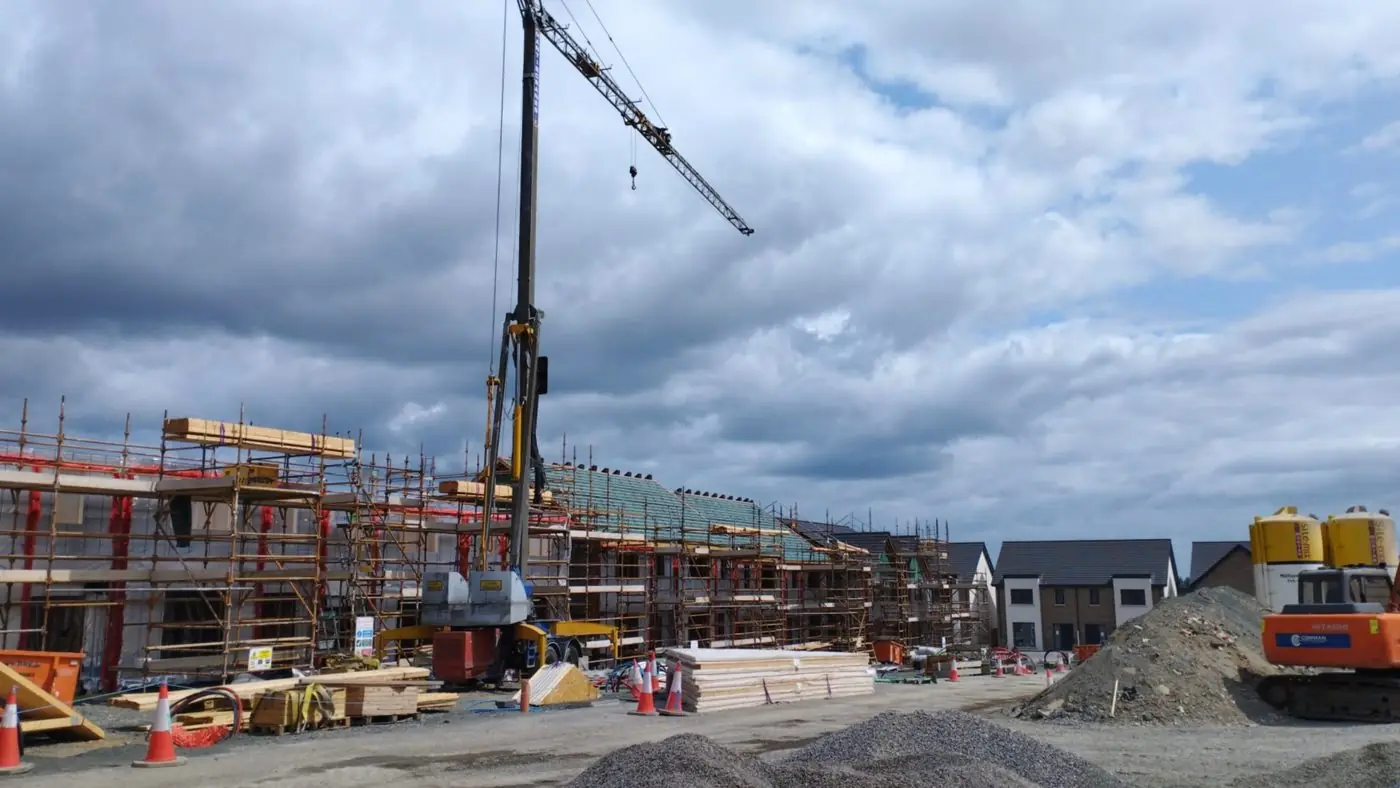 Oakforce timber frame team on site